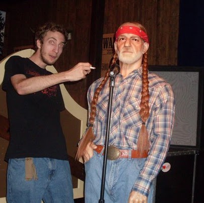 Josh Thacker Photo 9