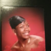 Tawana Robinson Photo 27