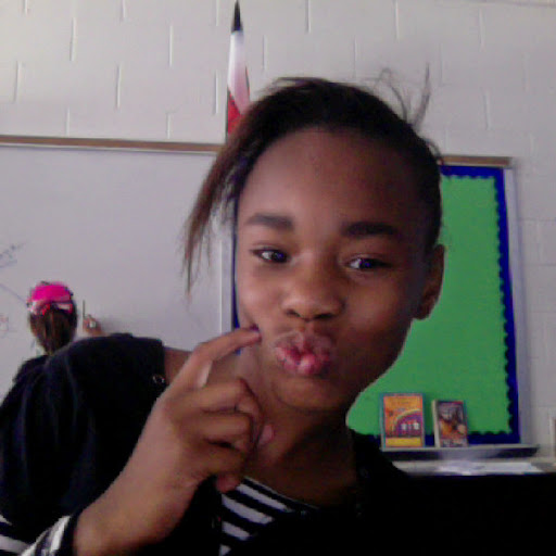 Shardae Martin Photo 4