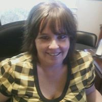 Tina Hughes Photo 47