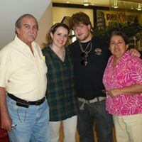 Sergio Flores Photo 29