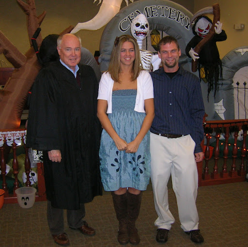 Jennifer Springer Photo 21