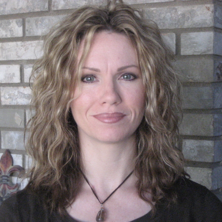 Holly Sullivan Photo 12