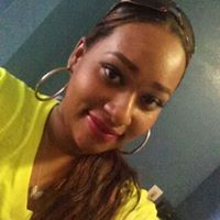 Yesenia Torres Photo 11