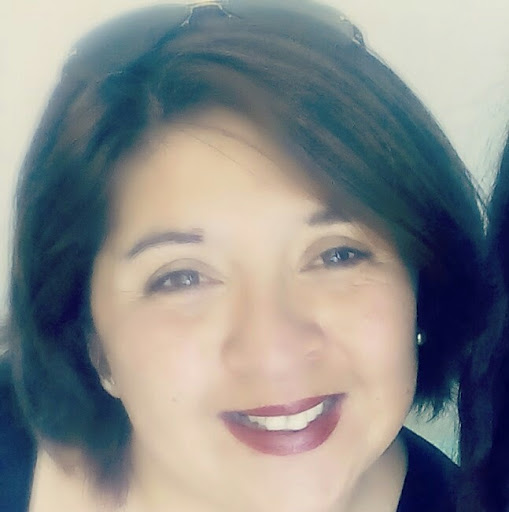 Jeanette Ruiz Photo 33
