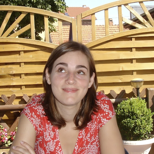 Elizabeth Siegel Photo 8
