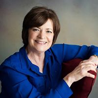 Debbie Hutson Photo 24