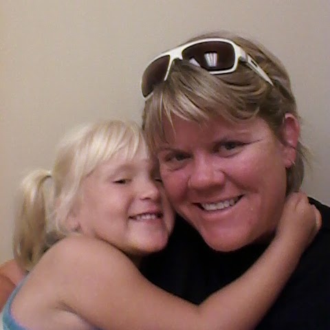 Nicole Vetter Photo 18