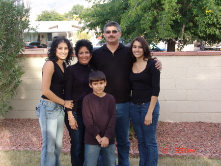 Cecilia Estrada Photo 30