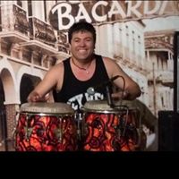 Luis Arredondo Photo 38