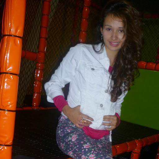 Sandra Chacon Photo 11