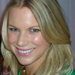 Julia Allen Photo 4