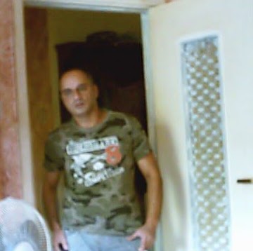 Max Gay Photo 1
