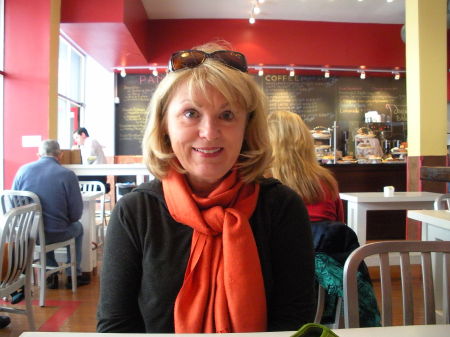 Susan Barlow Photo 17