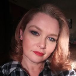 Anna Galloway Photo 37