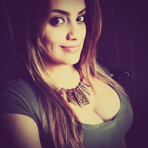 Aracelis Gonzalez Photo 9