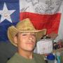Kelly Luttrell Photo 19