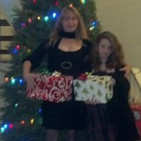 Paula Arnett Photo 15