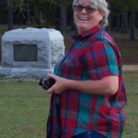 Virginia Richards Photo 26