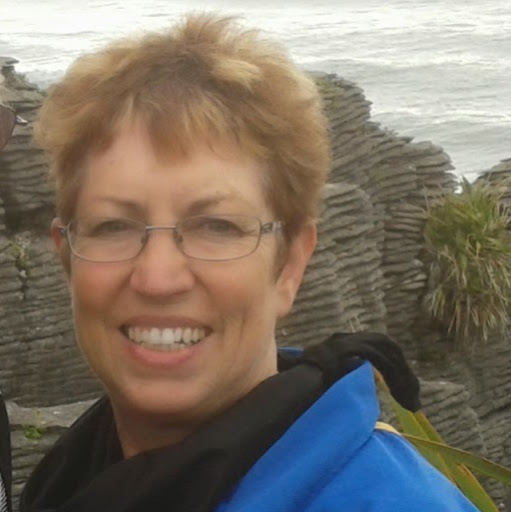 Jenny Magee Photo 37