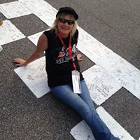 Lori Kelly Photo 44