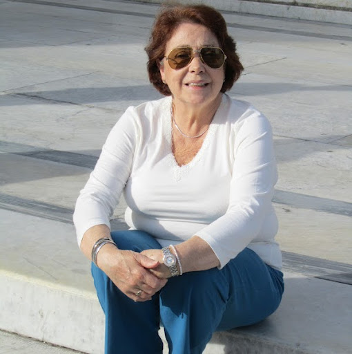 Teresa Lugo Photo 37