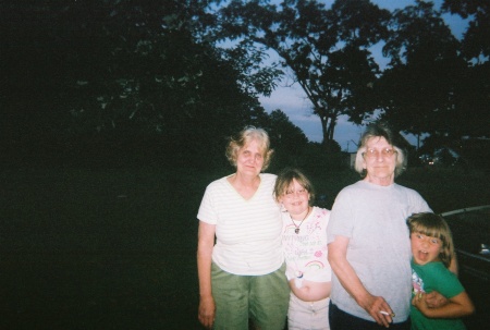 Mary Tubbs Photo 27