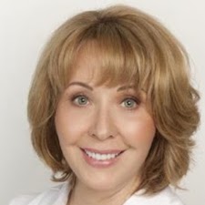 Anne Brady Photo 19