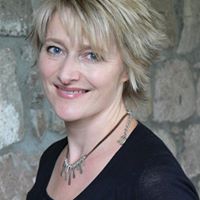 Carol Gilmour Photo 9