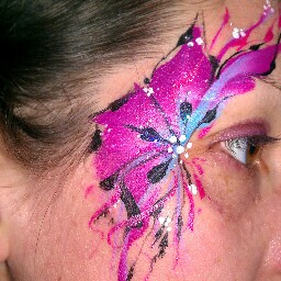 Leanne Cook Photo 37
