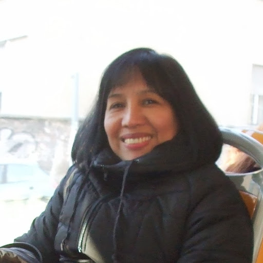 Janet Ventura Photo 37