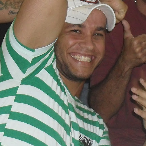 Julian Pinto Photo 34