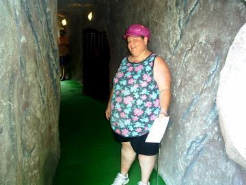Rebecca Farris Photo 31
