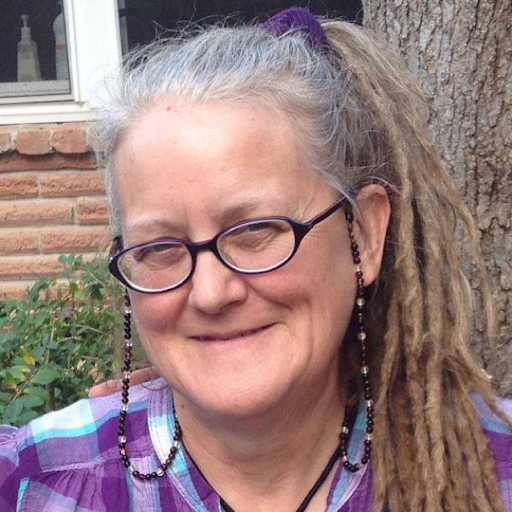 Christine Hansen Photo 22