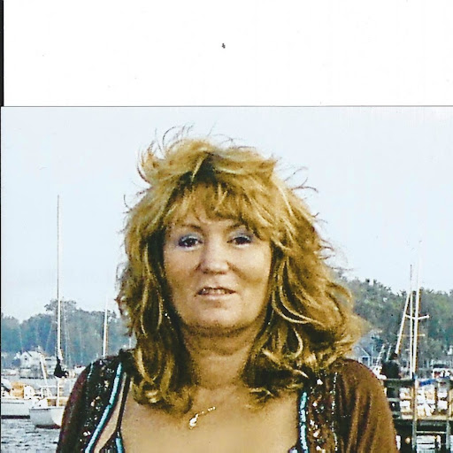 Linda Woods Photo 12