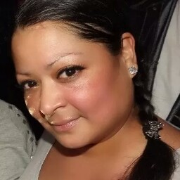 Carmen Robinson Photo 19
