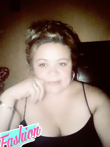 Maria Estrada Photo 42