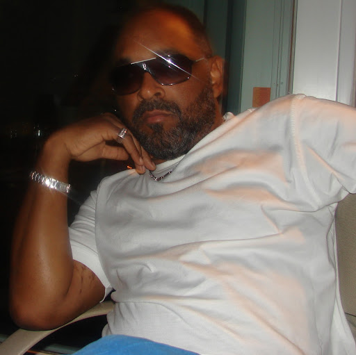 Ronald Colbert Photo 35
