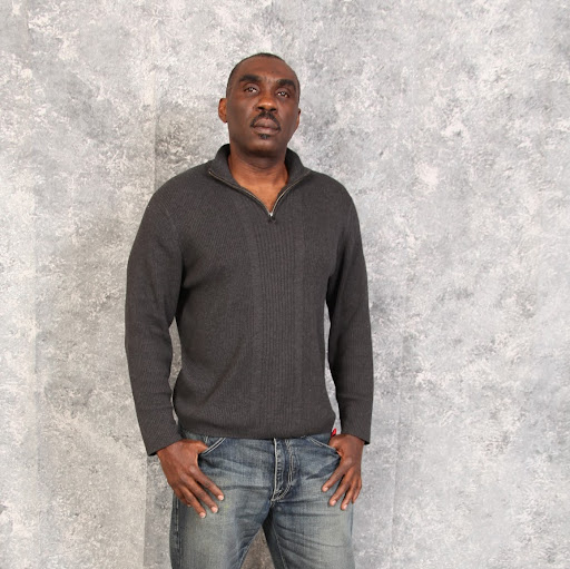 Dwight Anthony Photo 11
