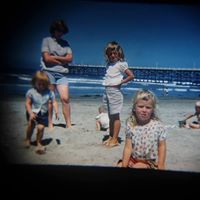 Kim Harper Photo 23