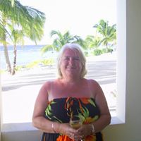 Jacqueline Curran Photo 15