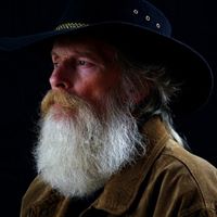 Dan Luce Photo 21