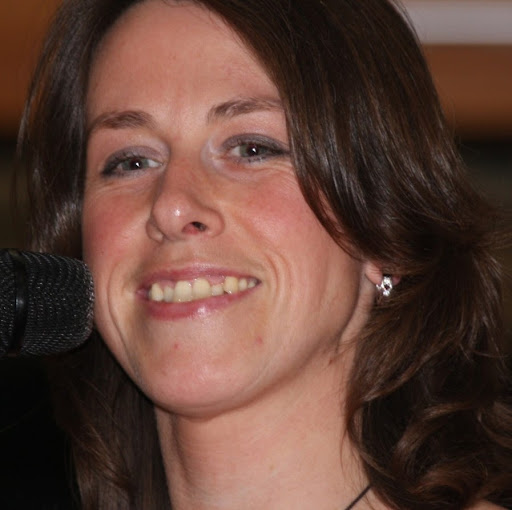 Linda Scanlon Photo 31