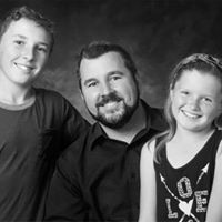 Michael Regan Photo 31
