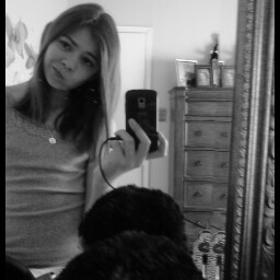 Tori Parrish Photo 6