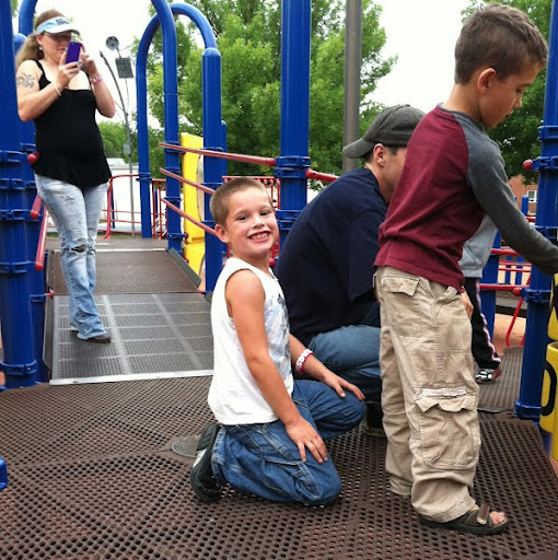 Cheryl Gonzalez Photo 36
