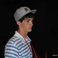 Lyle Tucker Photo 11