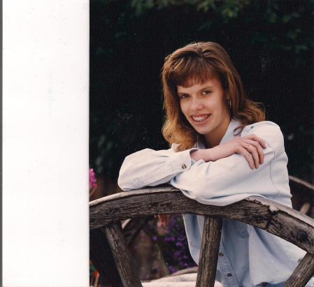 Heather Moore Photo 18
