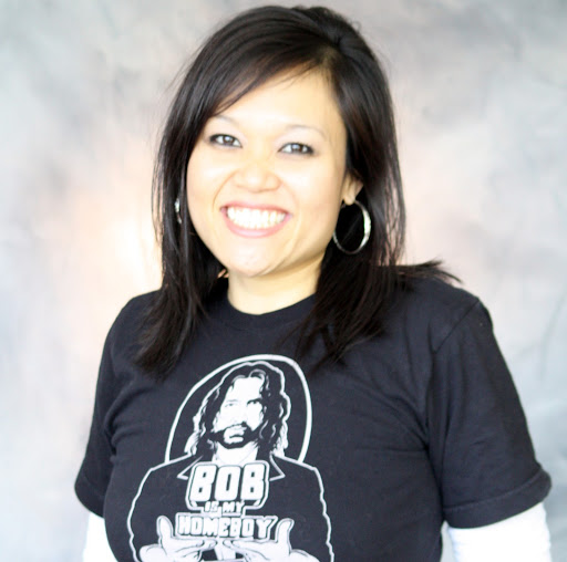 Linda Trinh Photo 28