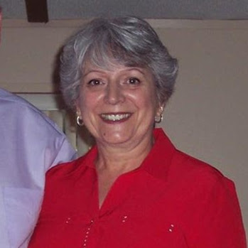 Shirley Schneider Photo 15